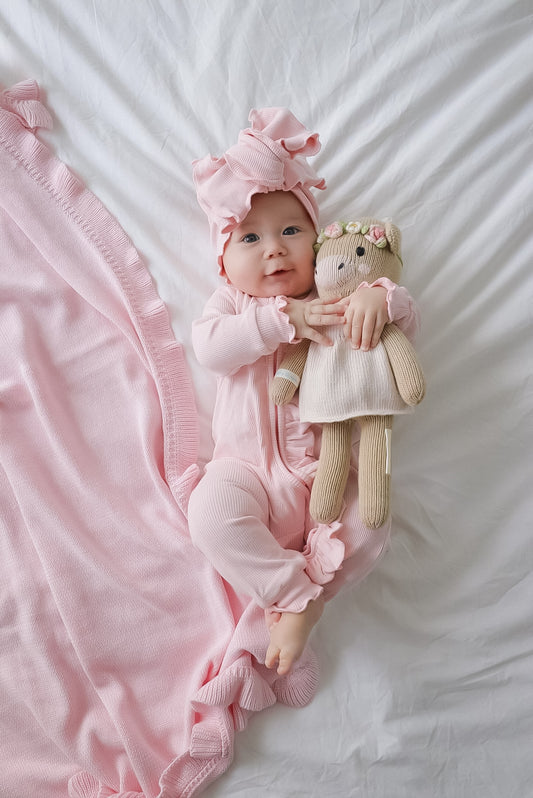 Frilly Bow | Peony Pink on Pink