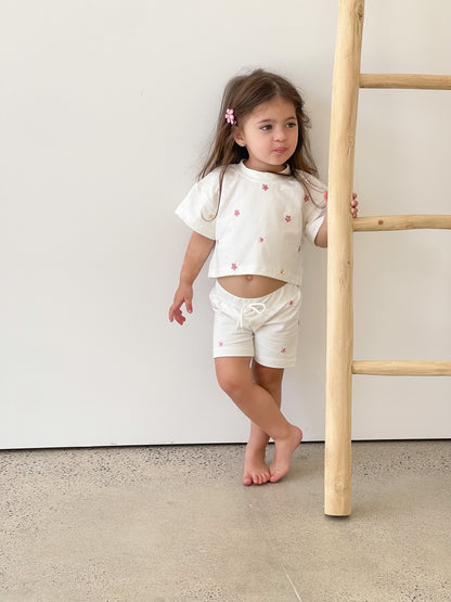 Villea Crop Set | White Floral